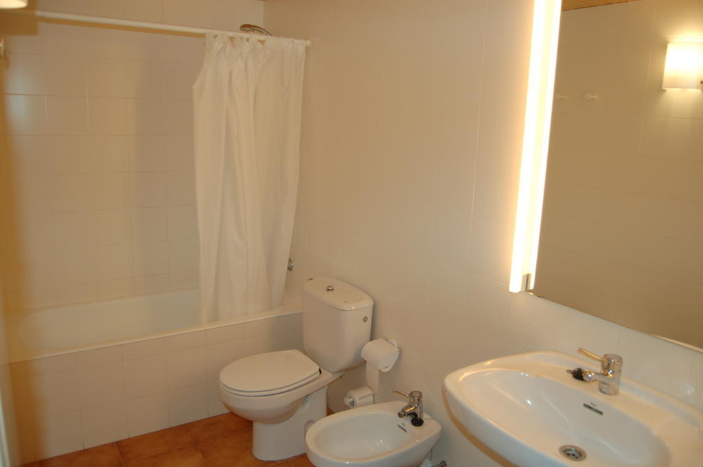 Apartaments Vall Ferrera Areu Pokoj fotografie